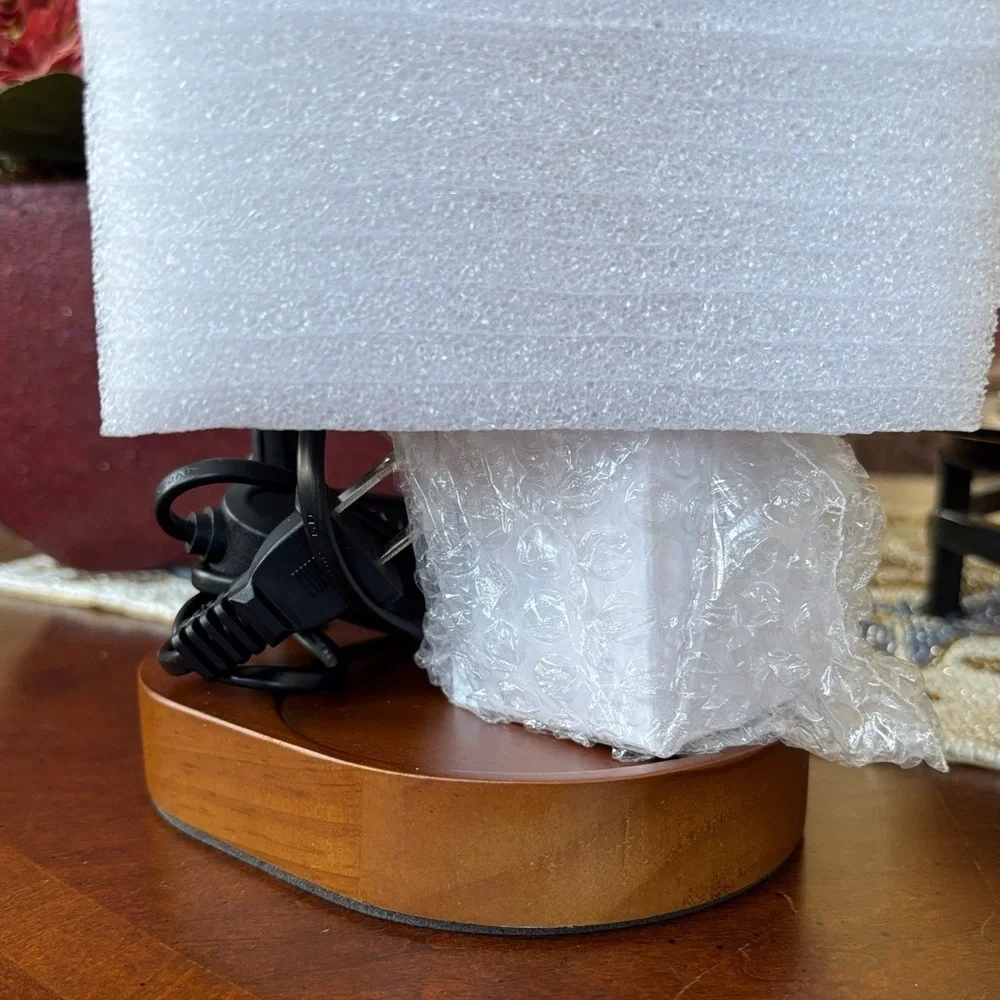 N/A adjustable brightness